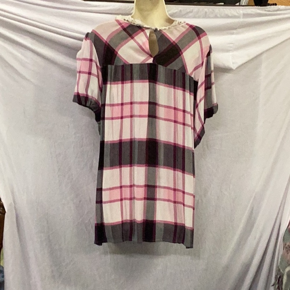 Torrid Pink Plaid Top - Picture 4 of 6